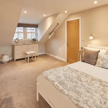 Sherlock Cottage Whitby Esterno foto